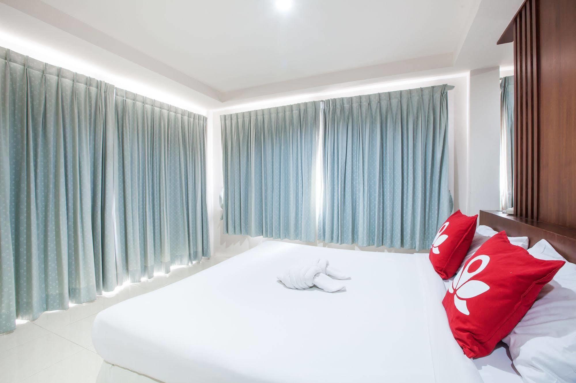 Zen Rooms Chaofa East Road Rawai Buitenkant foto