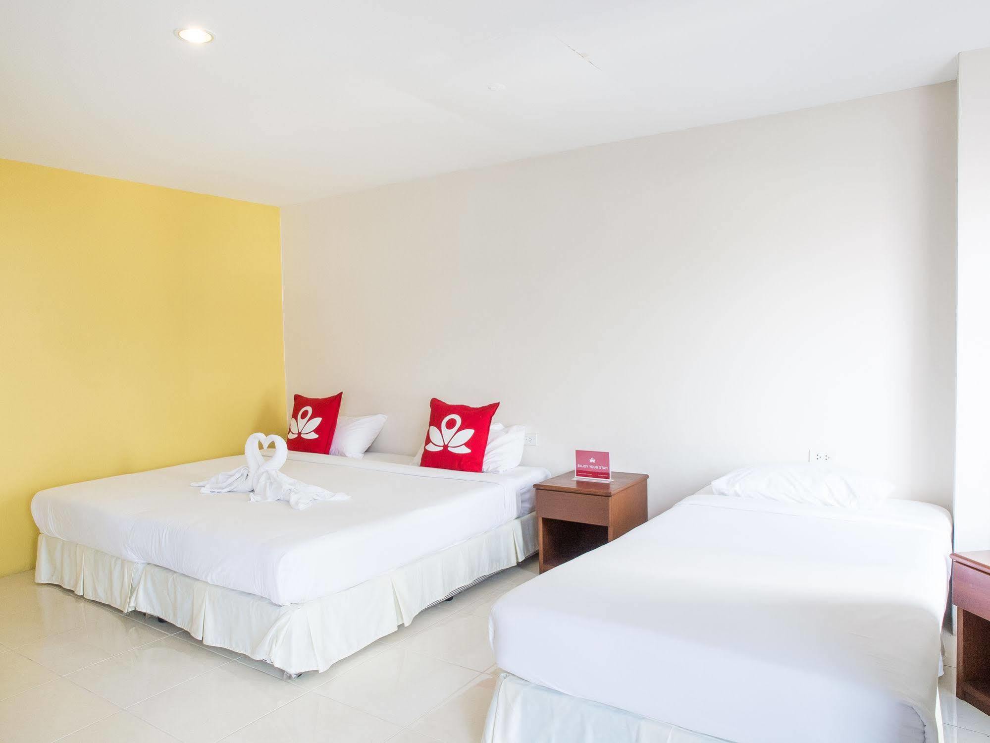 Zen Rooms Chaofa East Road Rawai Buitenkant foto