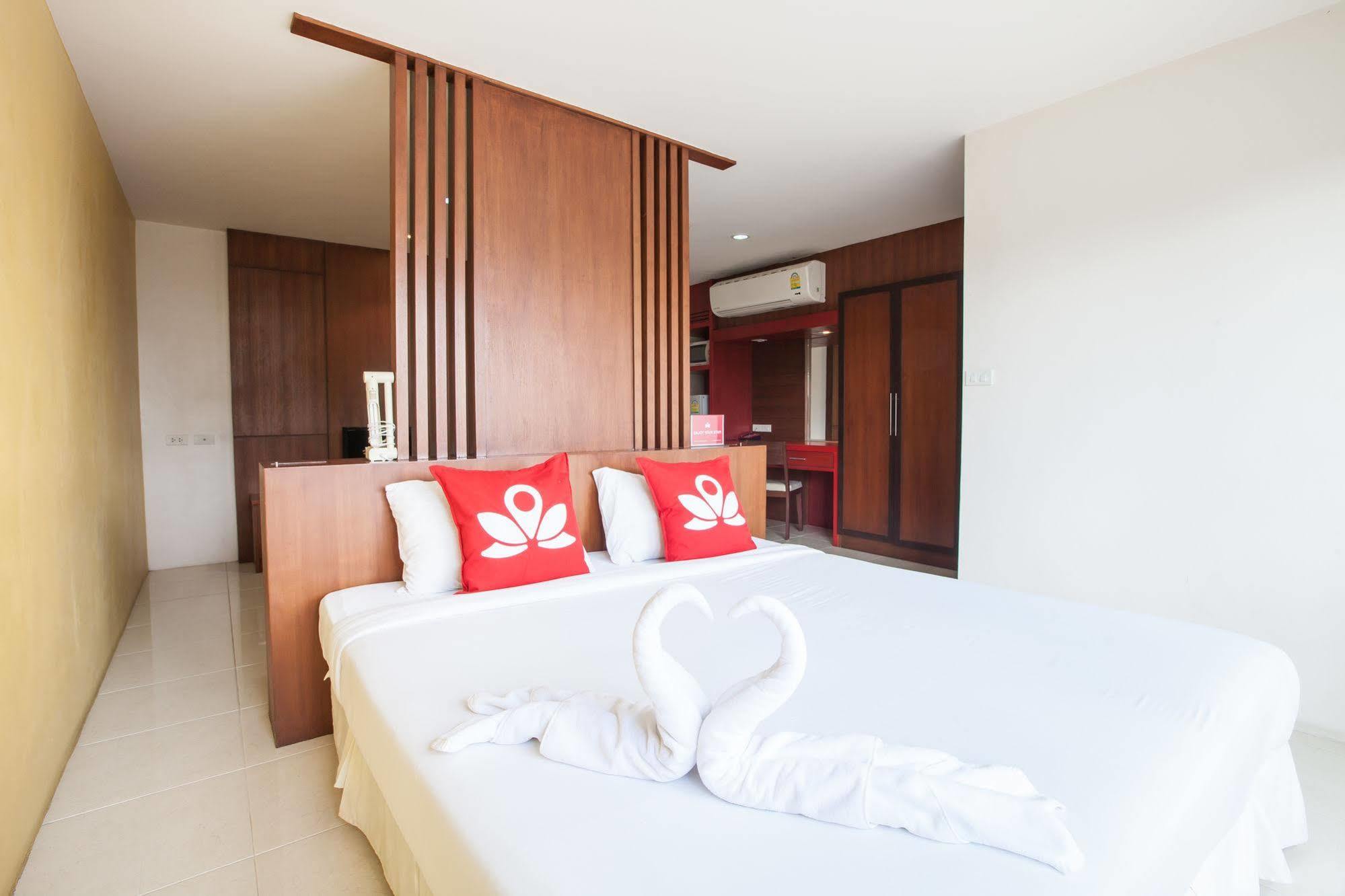 Zen Rooms Chaofa East Road Rawai Buitenkant foto