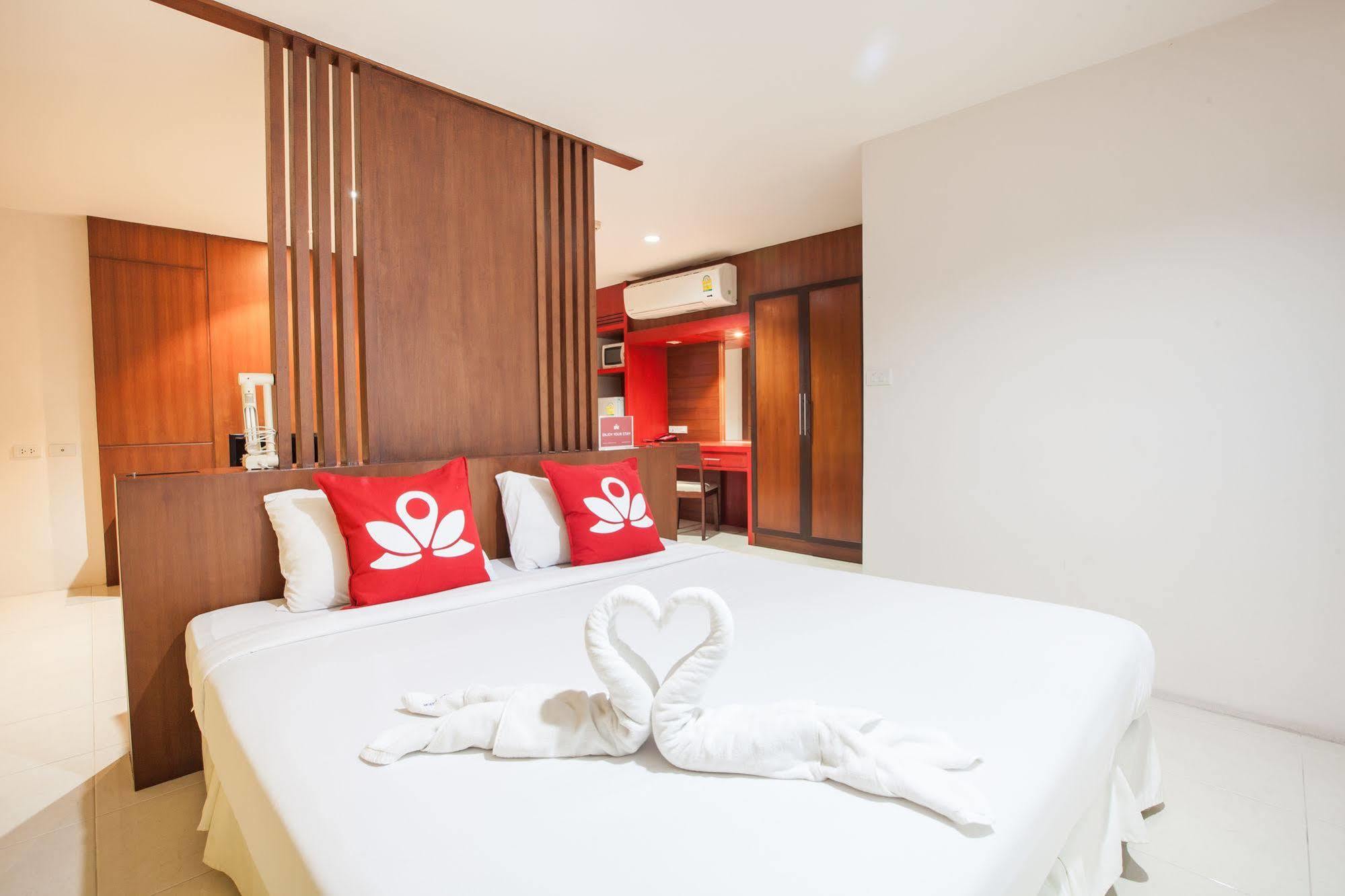 Zen Rooms Chaofa East Road Rawai Buitenkant foto